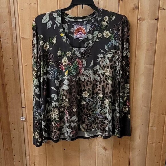 Johnny Was Tops - Johnny Was Black Floral Long Sleeve Top - Size XXS #floral